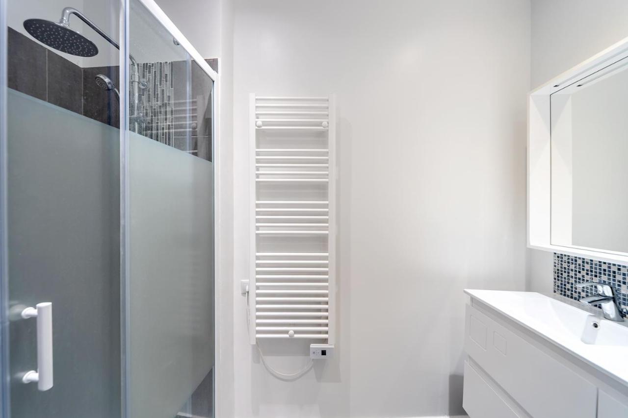 Welcome Home ! Bel Appartement Hyper Centre Ville - Rue Pietonne Dieppe Bagian luar foto